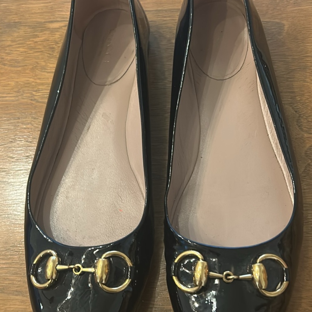 Authentic Gucci flats